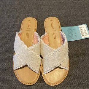 Tom’s Viv Natural Metallic Jute Sandals